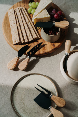 Cheese knife set with wooden handle (6 pieces) - Ost