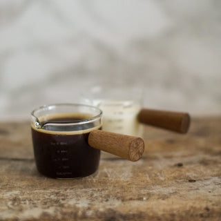 Glass Liquid Dressing Saucer with Wooden Handle