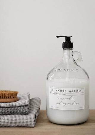 Glass Laundry Bottle with Black Lid (gallon) - Stor