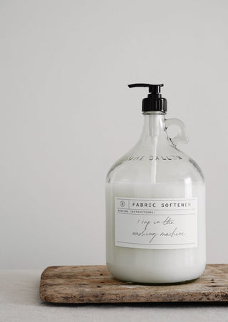 Glass Laundry Bottle with Black Lid (gallon) - Stor