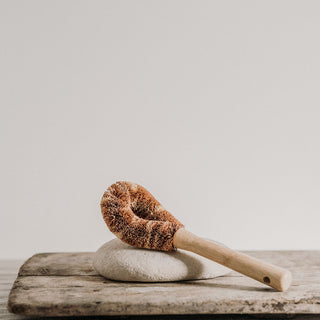 Long Wooden Brush With Round Head - Rund