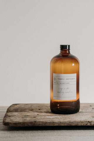 1L Amber Glass Bottle With Black Lid (Perfectly Imperfect) - Tumma