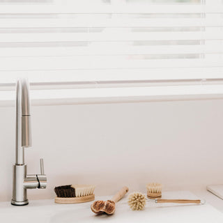 Set of Three Cleaning Brushes - Kaksi