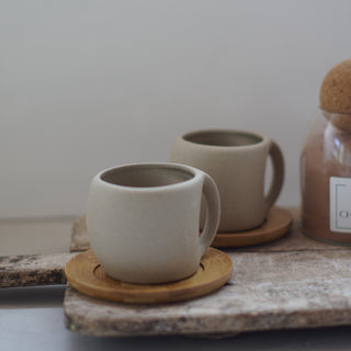 Hot Chocolate and Marshmallow Set with Ceramic Mugs