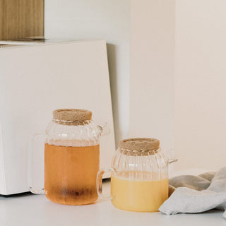 Ribbed Glass Jug With Cork Lid - Knop